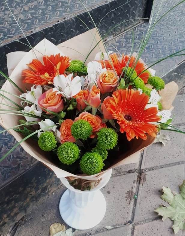 Букет цветов из: Герберы, Хризантемы, Альстромерии и Розы в Беляниново