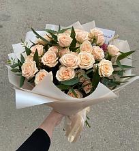 Букет Кремовые розы Латте в Беляниново