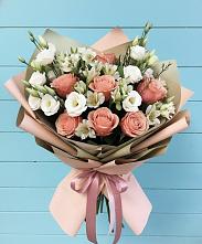 Букет цветов из:  Розы, Альстромерии и Лизиантусы в Беляниново