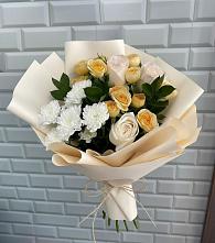 Букет цветов из:  Розы и Хризантемы в Беляниново