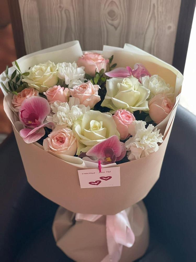 Букет цветов из: Орхидеи, Розы и Гвоздики в Беляниново