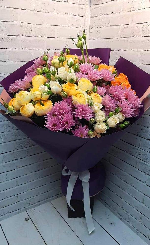 Букет цветов из: Хризантемы и Розы в Беляниново