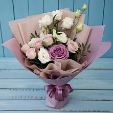 Букет цветов из:  Розы и Лизиантусы #REPLACE_PRED# Беляниново