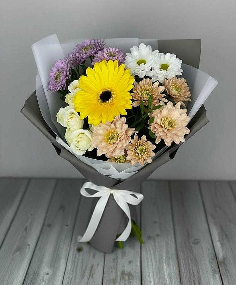 Букет цветов из: Розы, Герберы и Хризантемы в Беляниново
