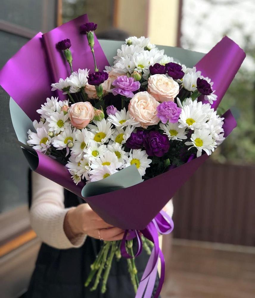 Букет цветов из: Хризантемы, Гвоздики и Розы в Беляниново
