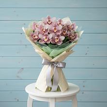 Букет цветов из:  Орхидеи и Розы в Беляниново