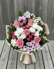 Букет цветов из:  Альстромерии, Гвоздики, Розы и Хризантемы в Беляниново