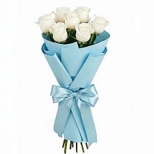 Букет 7 белых роз Проуд в Беляниново