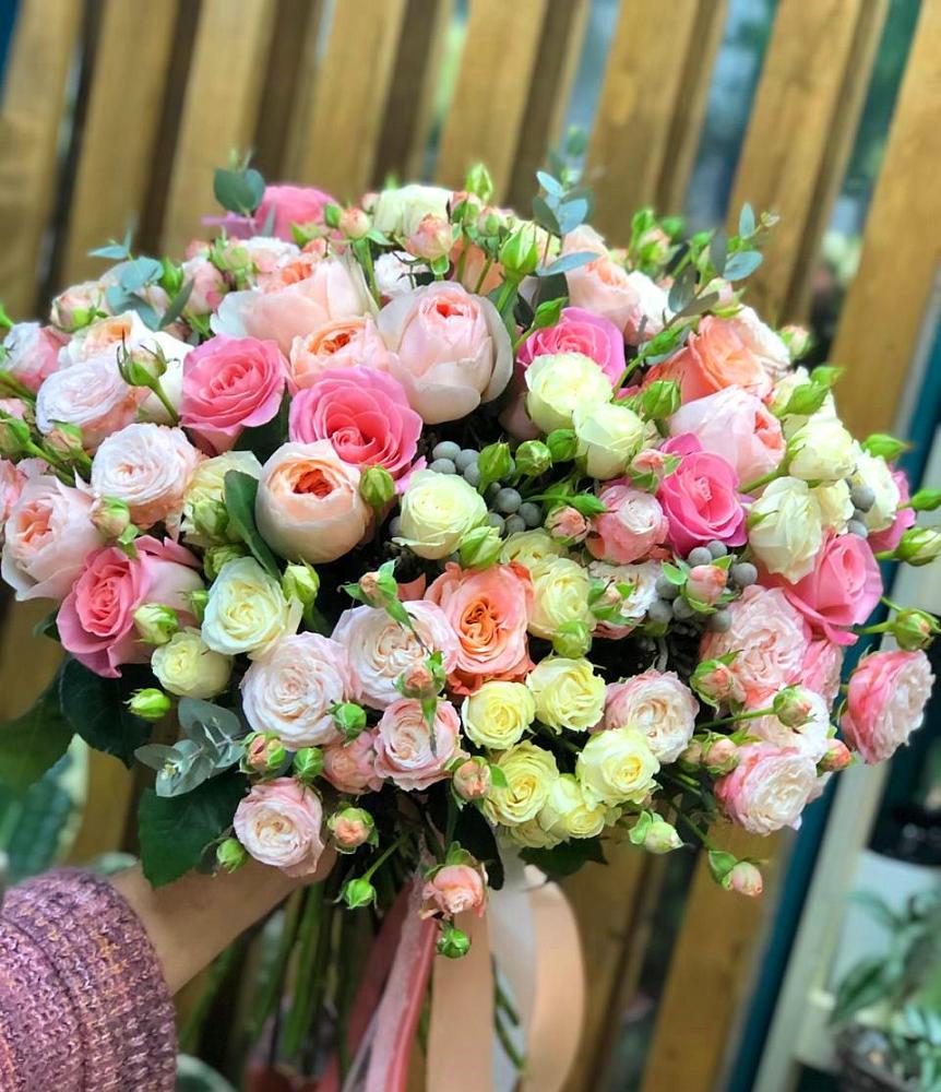 Букет цветов из: Розы в Беляниново