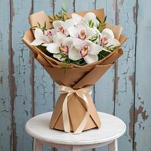 Букет цветов из:  Орхидеи и Розы в Беляниново